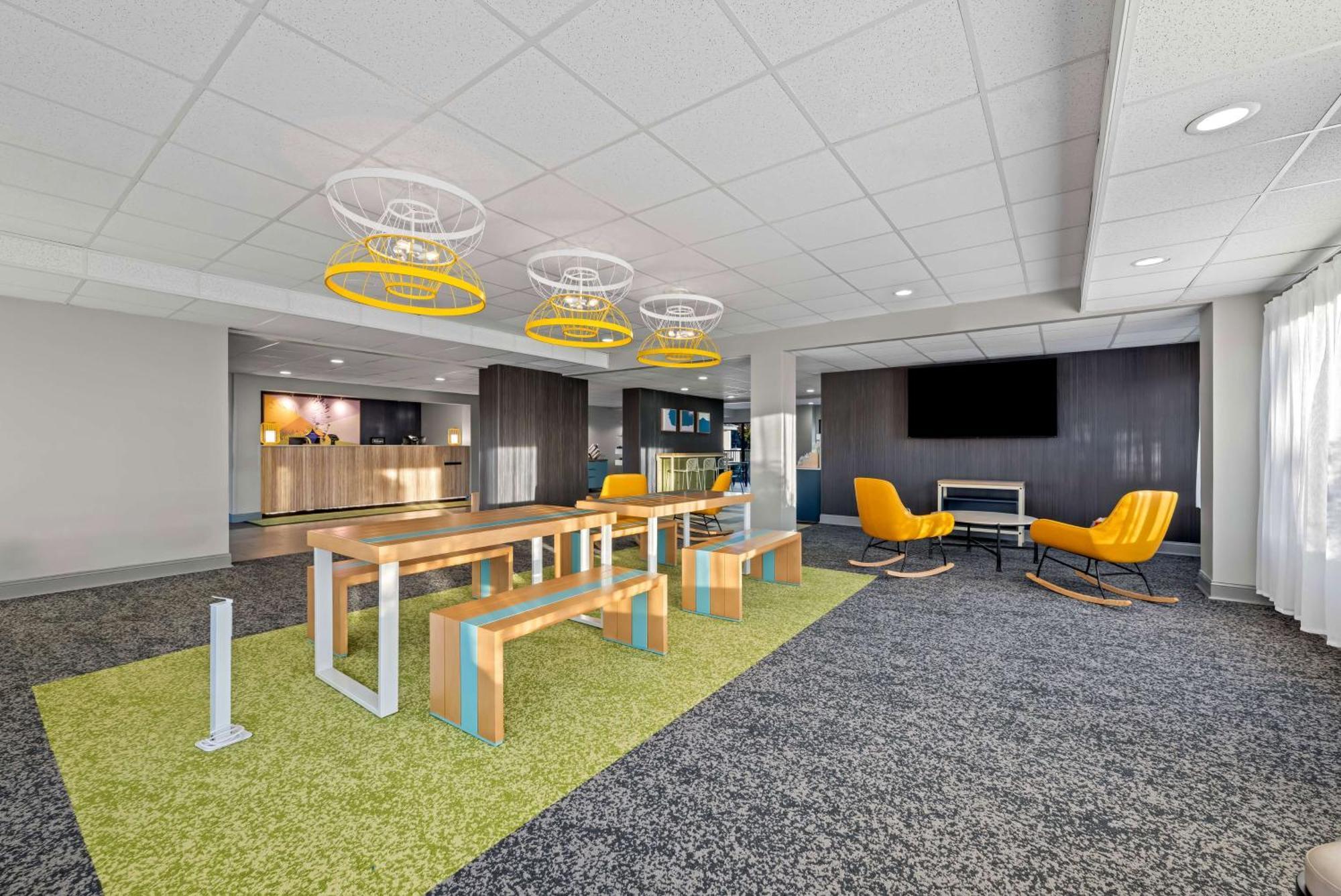 Spark By Hilton Tuscaloosa University Luaran gambar